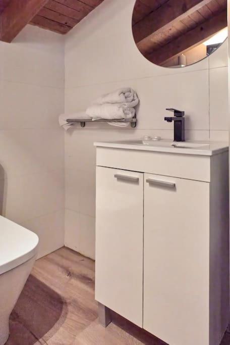Apartamento Sunny Cozy Penthouse With A Terrace At Plaza Del Carmen Valencia Exterior foto