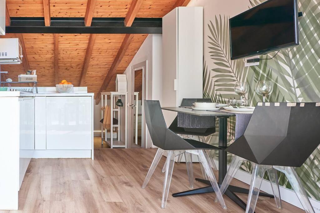 Apartamento Sunny Cozy Penthouse With A Terrace At Plaza Del Carmen Valencia Exterior foto